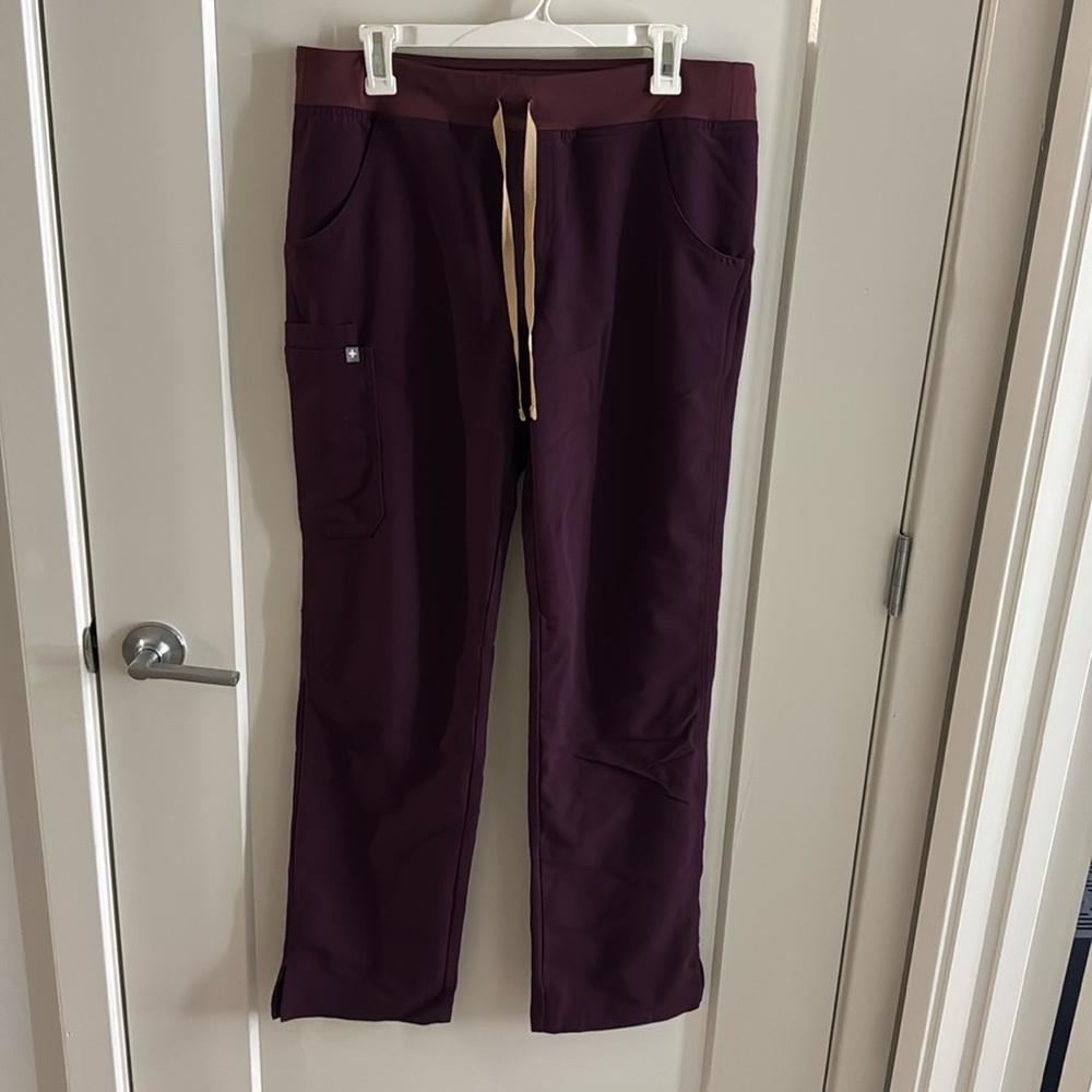 M/T Kade Fig Scrub Pants